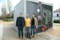 2025 04 El tren petit torna a lEstació de Cassà en forma de mural4
