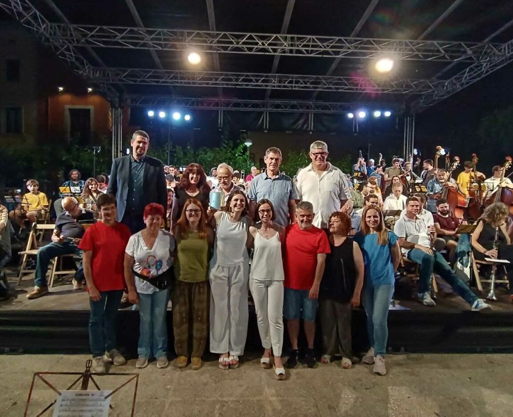 Els 50 anys d'història d'Amics de la Sardana protagonitzen el pregó de la Festa Major