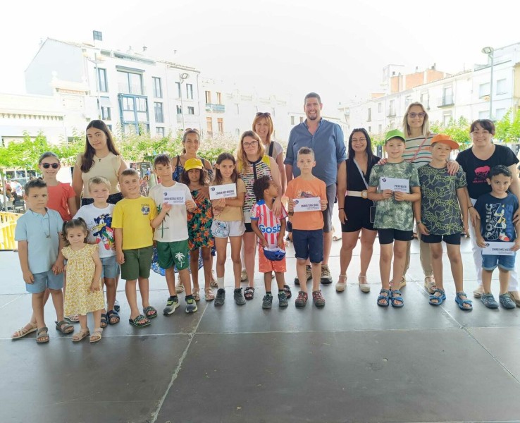 Guanyadors i guanyadores dels Colors sobre l'Asfalt i del concurs d'engalanament de carrers i balcons